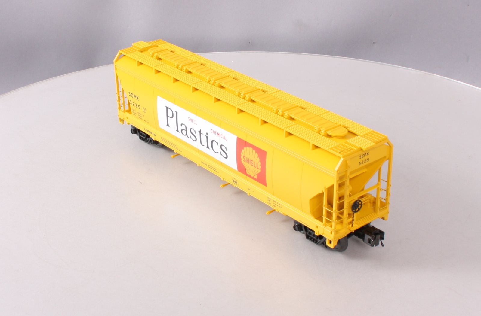 MTH 20-97766 O Gauge Shell Plastics 3-Bay Centerflow Hopper