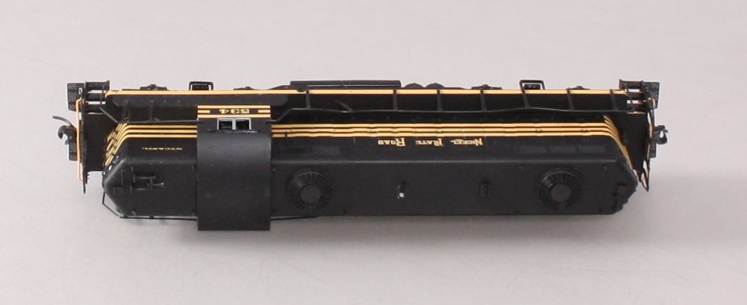 Proto 2000 21700 HO Scale NKP Phase III GP9 Diesel Engine #534