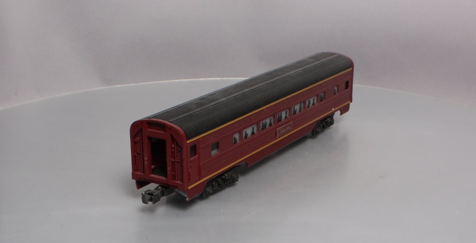 Lionel 6-9565 O Gauge Norfolk & Western Aluminum Passenger Car #580 EX/Box