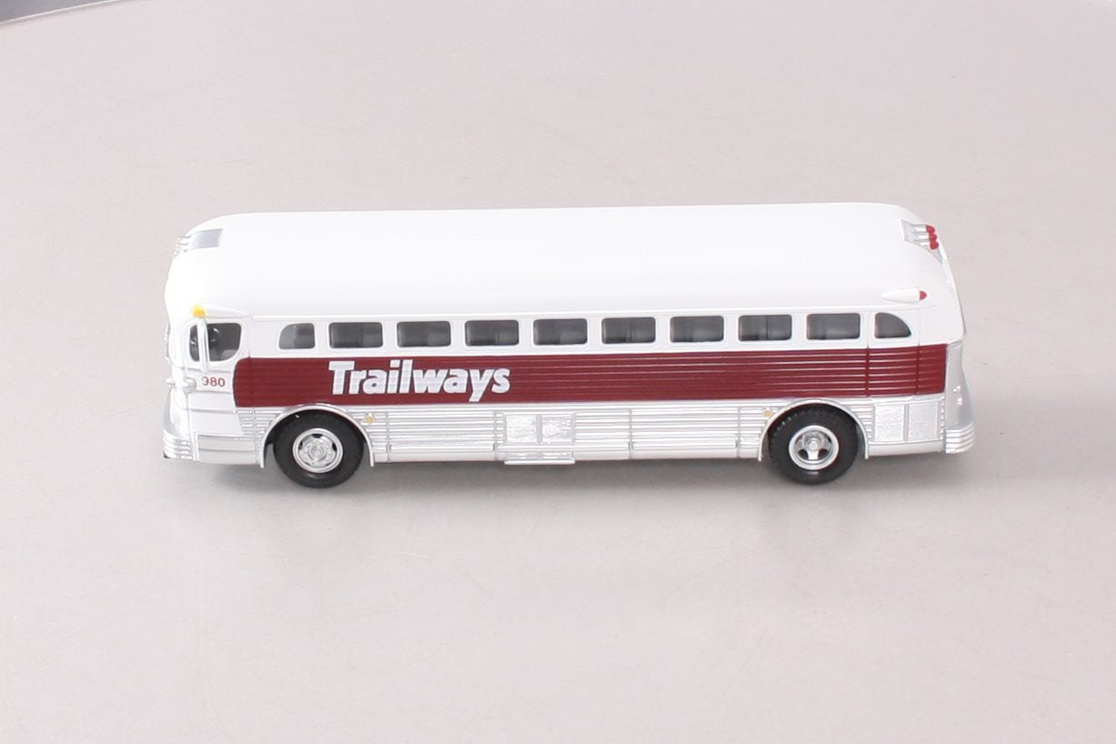 MTH 30-50081 O Trailways Bus