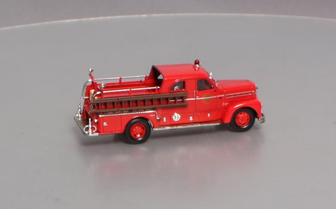 Corgi US50501 1:50 Seagrave Anniversary Pumper Fire Truck LN/Box