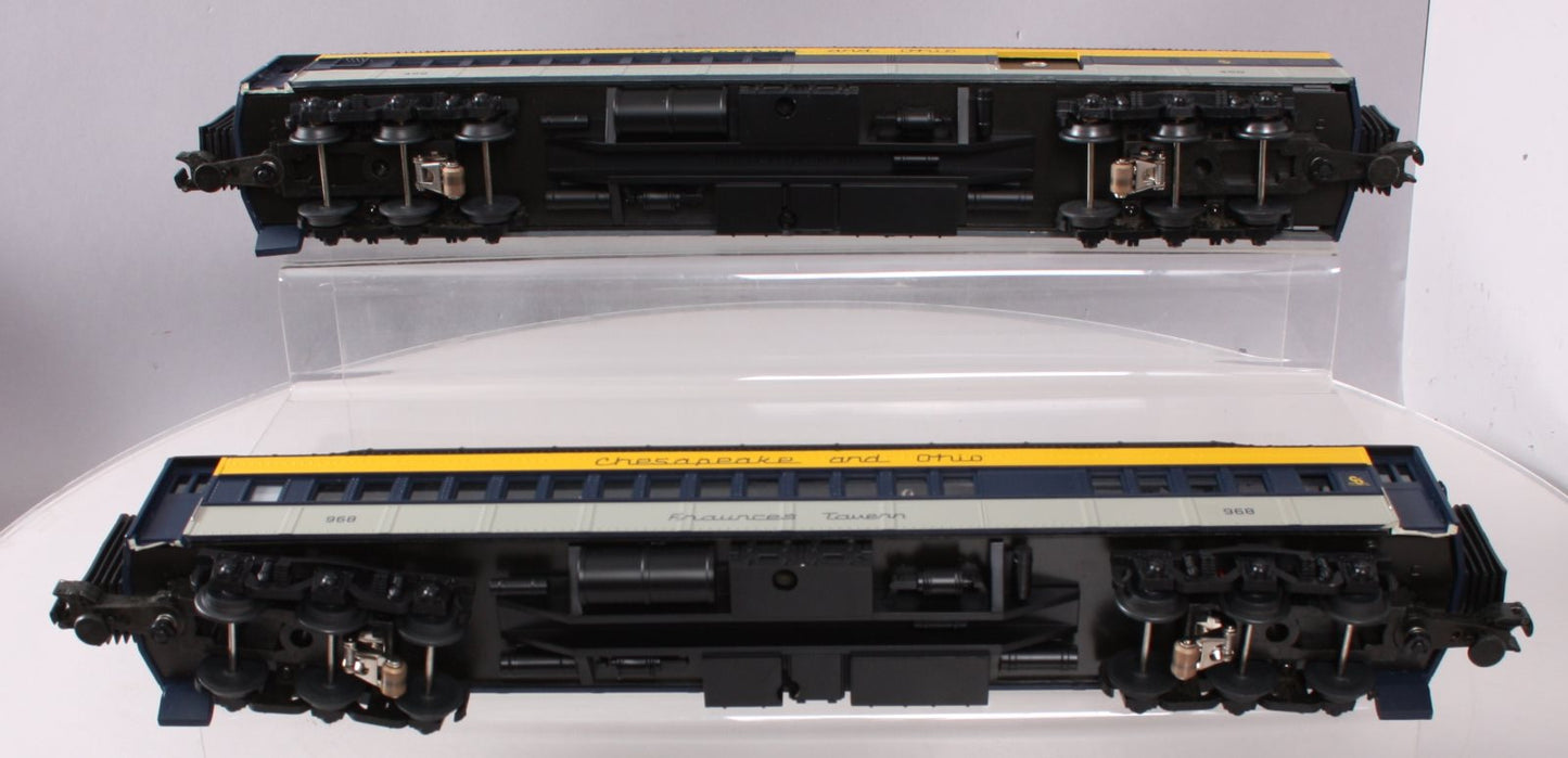MTH 20-4128 O C&O 70' Madison Combine/Diner Passenger Car Set (Set of 2) LN/Box