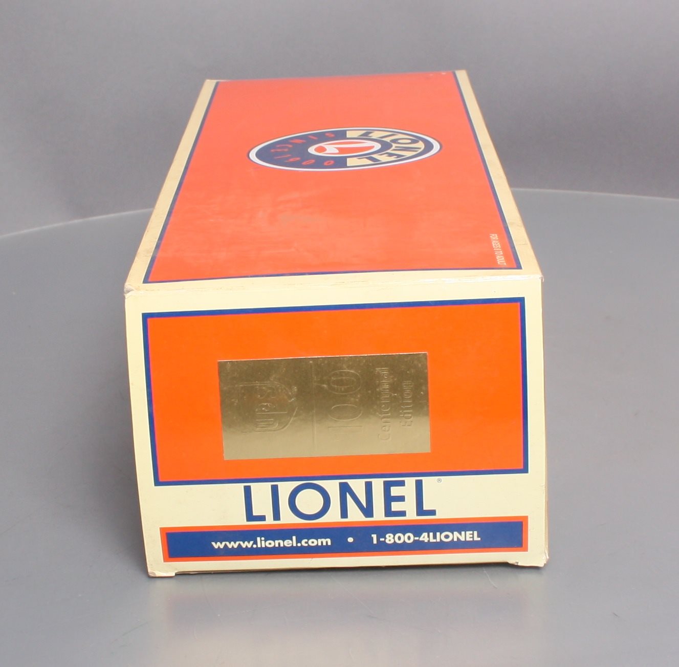 Lionel 6-28879 O Gauge UPS GP38 Diesel Locomotive #2007 LN/Box