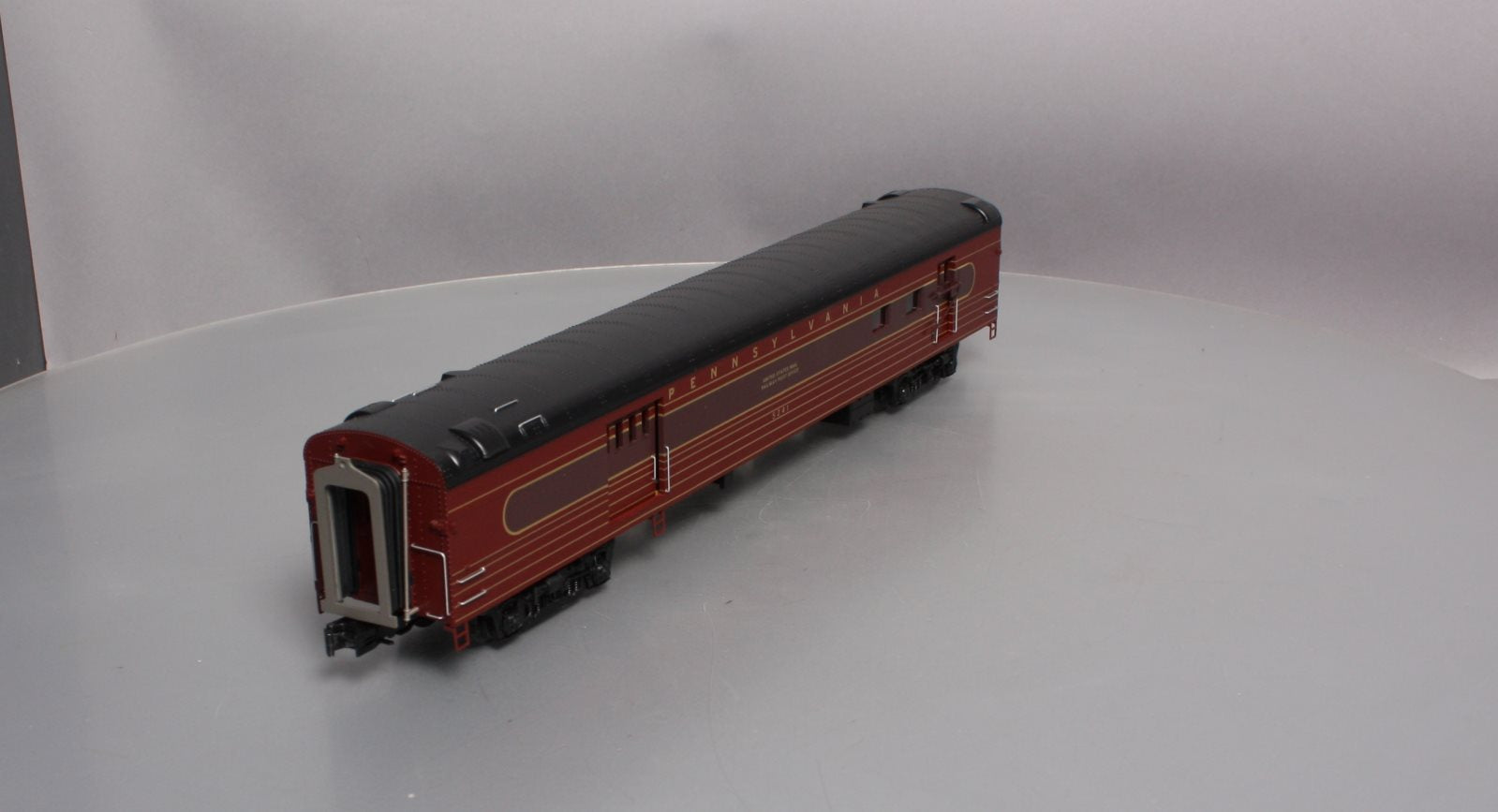 MTH 20-60002 O Pennsylvania 70' Smooth RPO Passenger Car