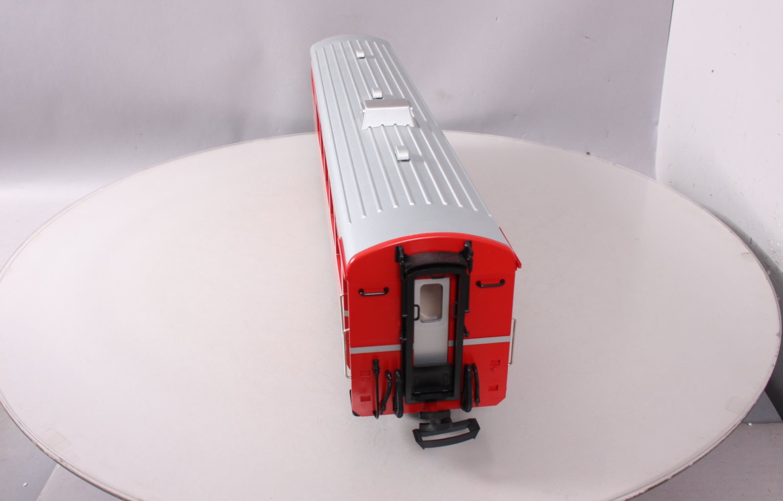 LGB 3068 G Scale RhB Red Restaurant / Diner Car #3815 (Metal Wheels) EX/Box