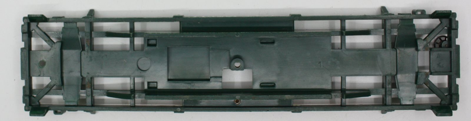 Lionel 3362-5 Green Log Dump Car Body Damaged