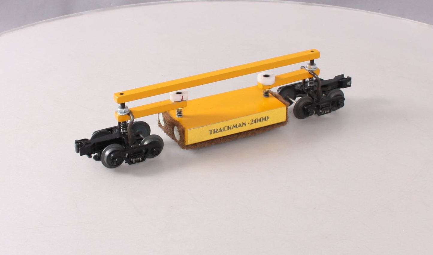 Trackman 2000 O Gauge Operating Track Cleaner Car (3-Rail) LN/Box