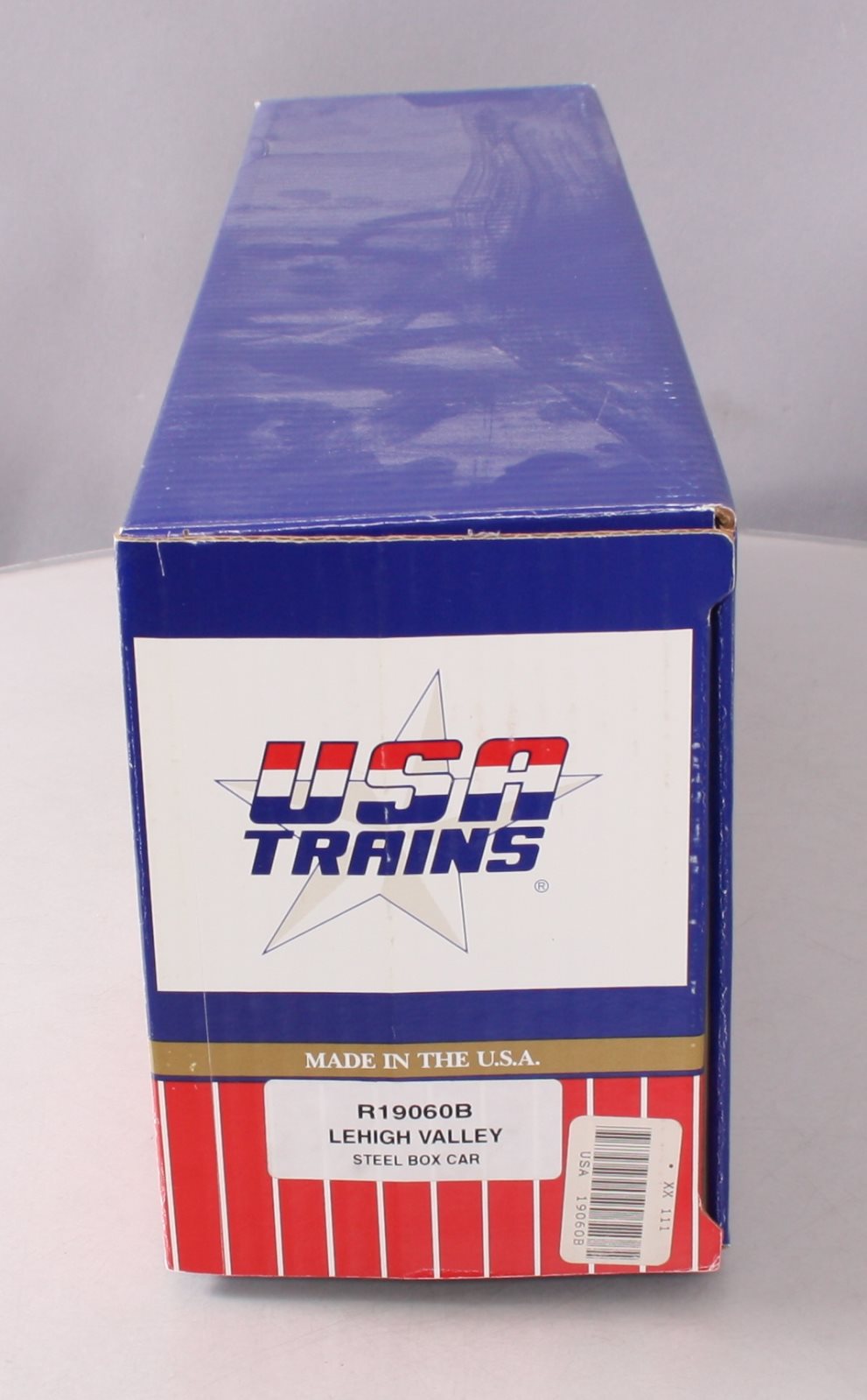 USA Trains R19060B G Lehigh Valley Simulated Steel Box Car (Green) #LV66065