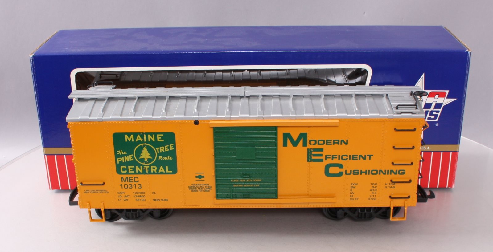 USA Trains 19068 G Maine Central American Series Steel Box Car Yellow