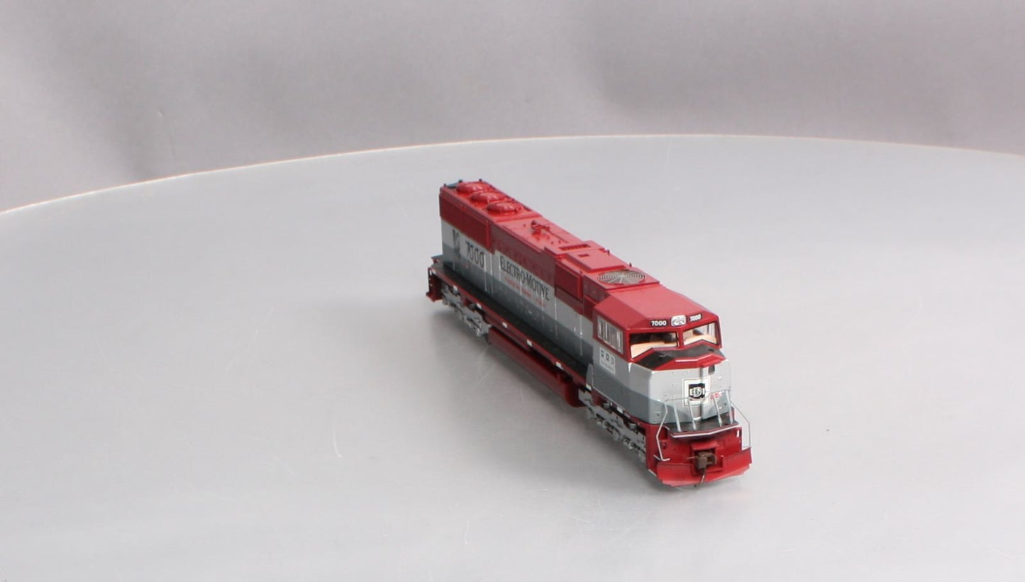 Athearn 0G6116 HO Scale Electro-Motive SD70M EMD Diesel Locomotive #7000 LN/Box