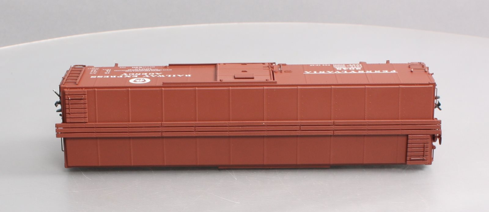 Atlas 3002907 O Scale Penn REA (X-29) 40' Steel Box Car #2048 (2 Rail)
