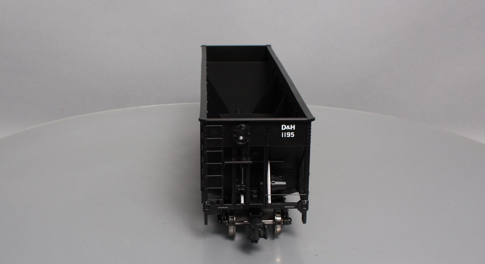 Aristo-Craft 41425 D&H 3-Bay 100 Ton Hopper - Metal Wheels