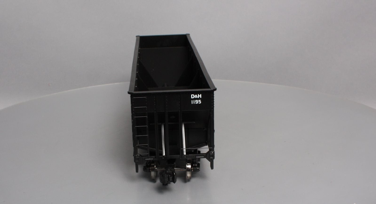Aristo-Craft 41425 D&H 3-Bay 100 Ton Hopper - Metal Wheels