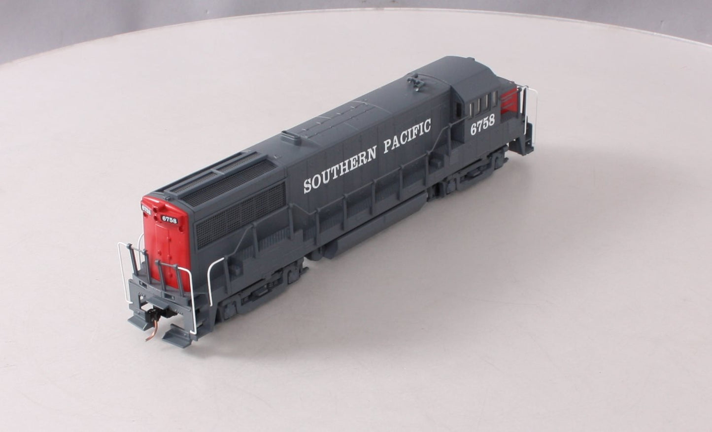 American Models U2509 S Scale SP U-25 Diesel Locomotive w/Scale Wheels #6758 EX/Box