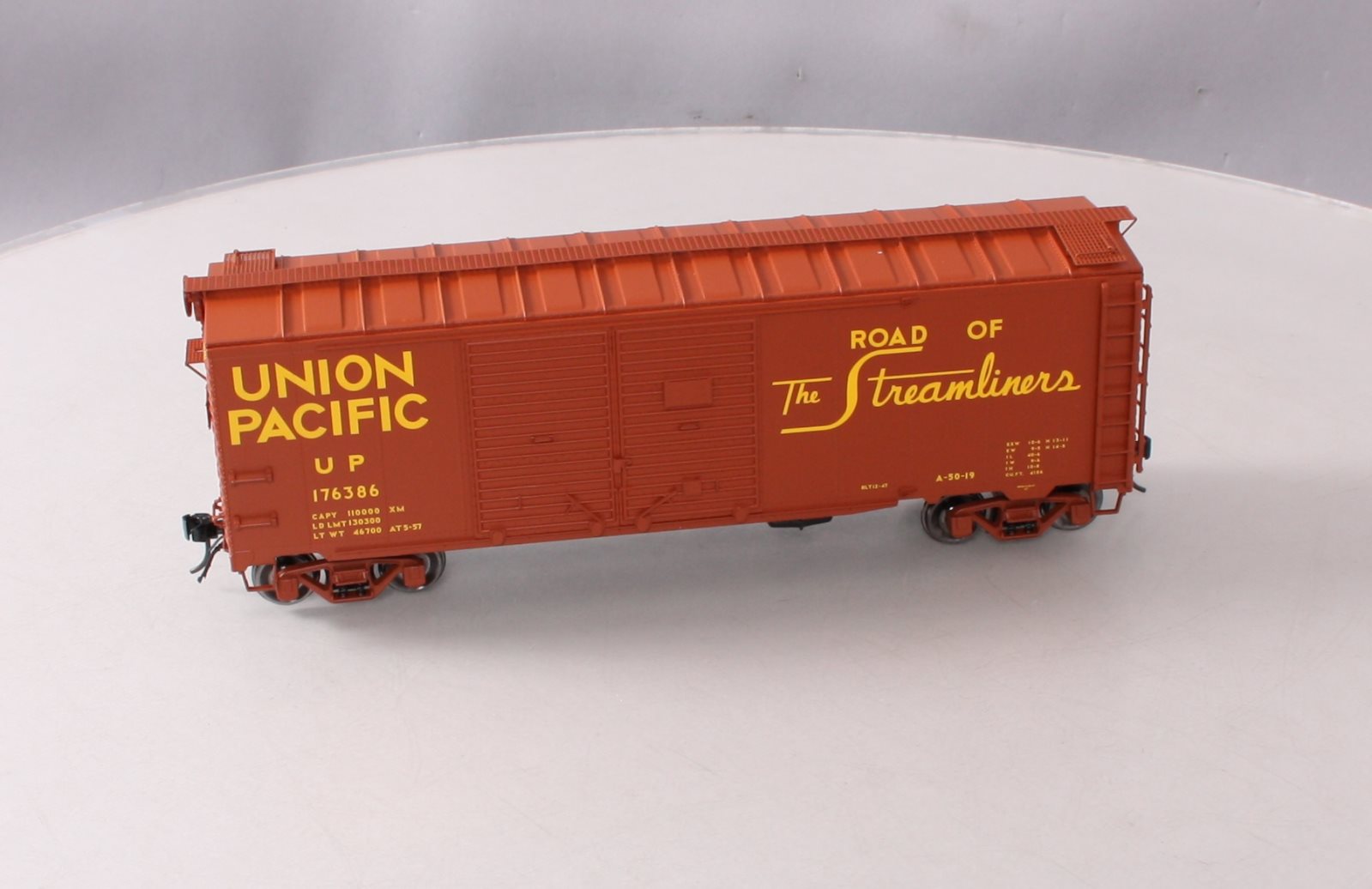 Atlas 3002827-1 O Scale Union Pacific 40' 1937 AAR Box Car #176386 (2-Rail) LN/Box