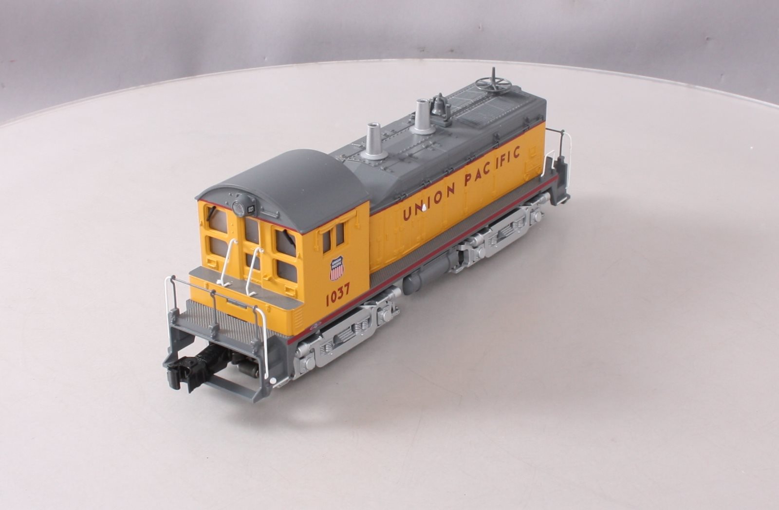 Lionel 6-85062 Union Pacific LionChief+ NW2 Diesel Locomotive w/Bluetooth #1037