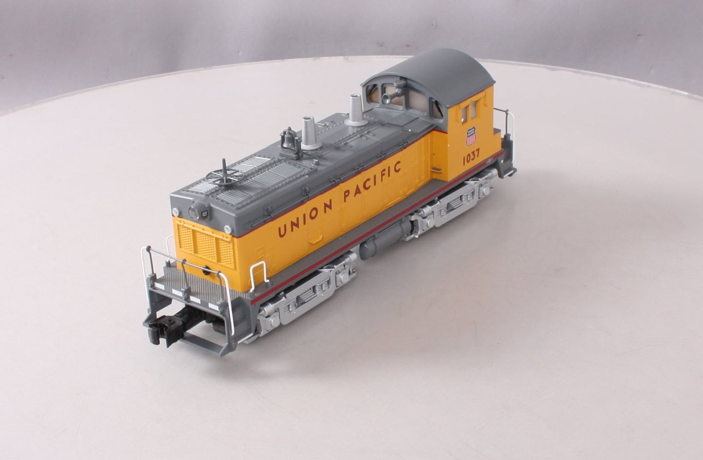 Lionel 6-85062 Union Pacific LionChief+ NW2 Diesel Locomotive w/Bluetooth #1037