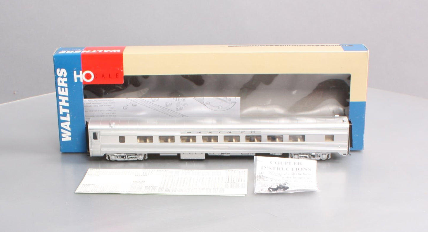 Walthers 932-6782 HO Scale Santa Fe Pullman-Standard 64-Seat Coach LN/Box