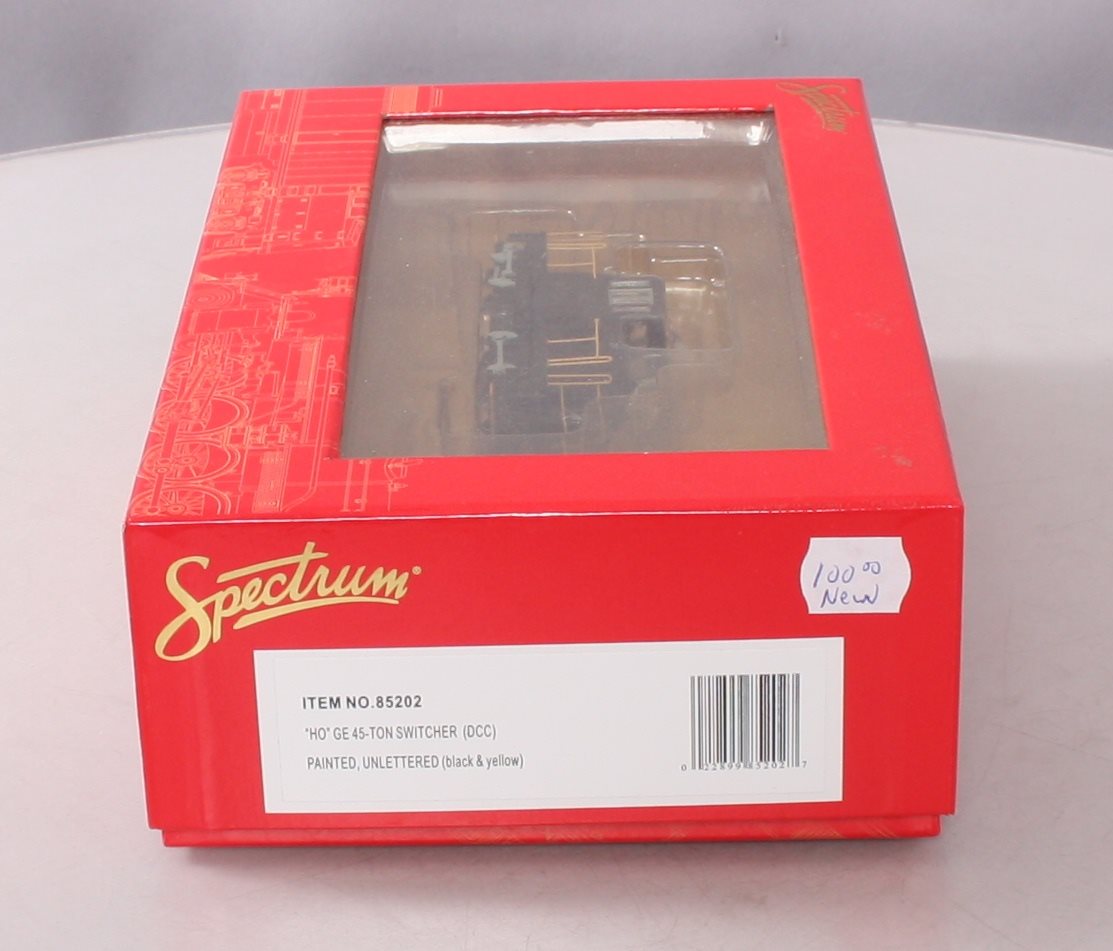 Bachmann 85202 HO GE 45T Diesel Switcher w/DCC