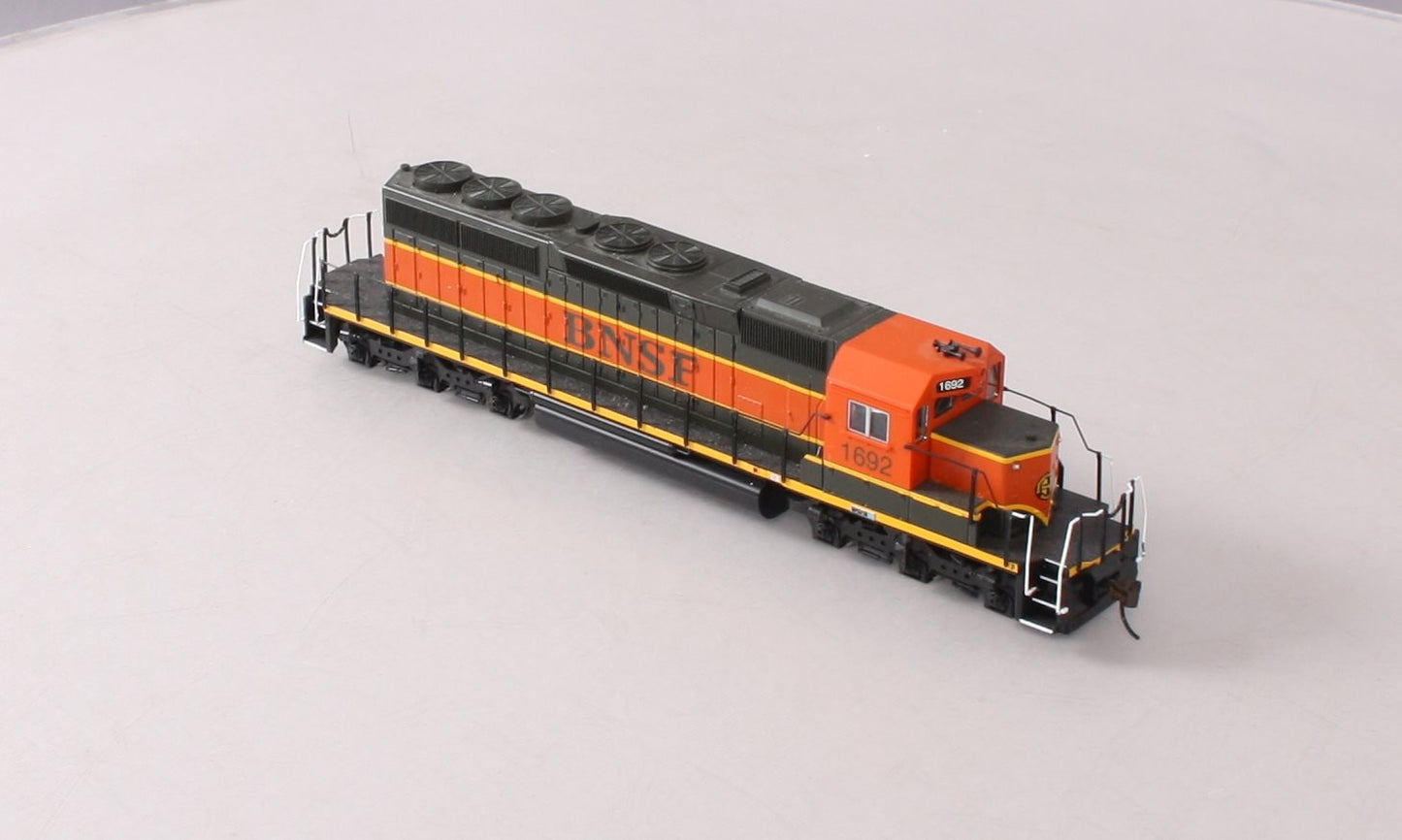 Bachmann 60911 HO BNSF EMD SD40-2 Diesel Locomotive #1692 (DCC Equipped) LN/Box
