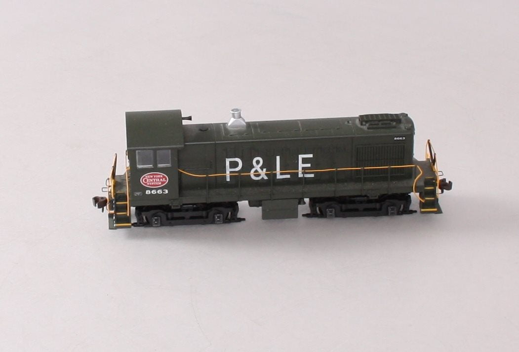 Bachmann 63208 HO New York Central ALCO S4 Diesel Locomotive #8663 w/DCC/Sound
