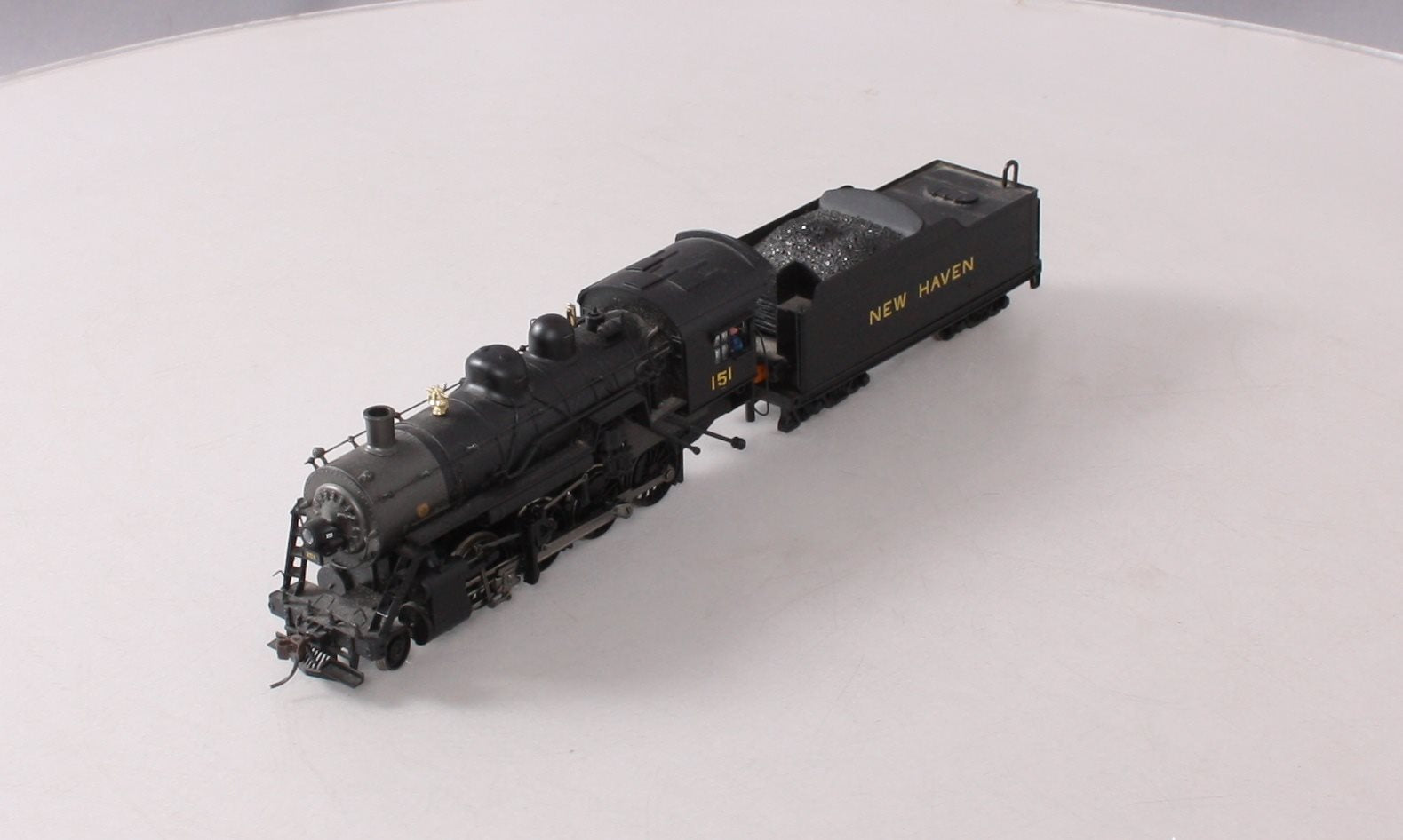Bachmann 11426 HO New York, New Haven & Hartford 2-8-0 Steam Locomotive