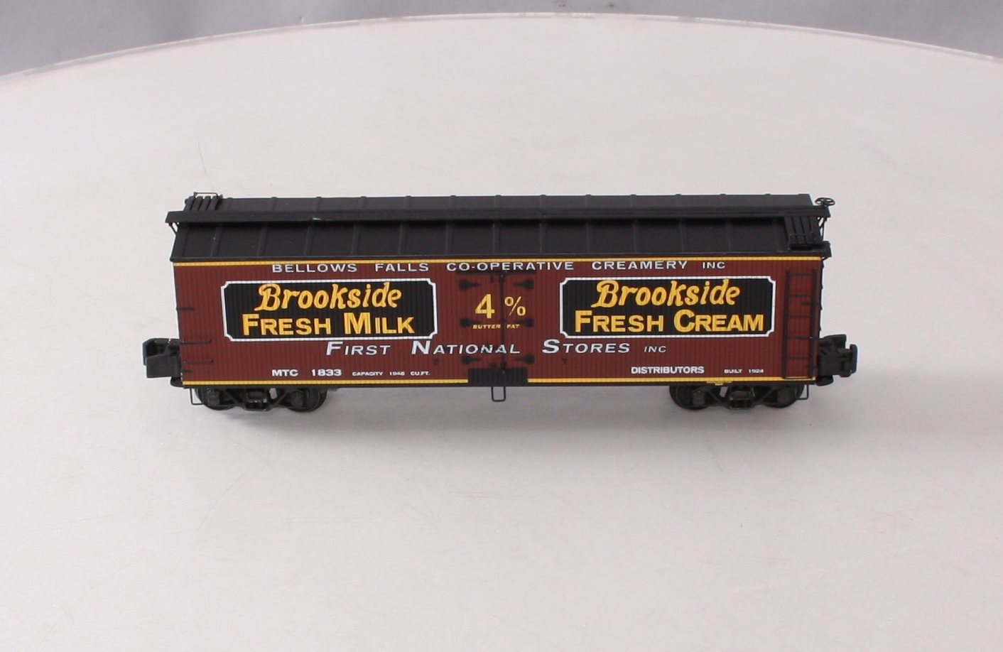 S-Helper Service 00658 S Gauge Brookside Milk Reefer #1833 LN/Box