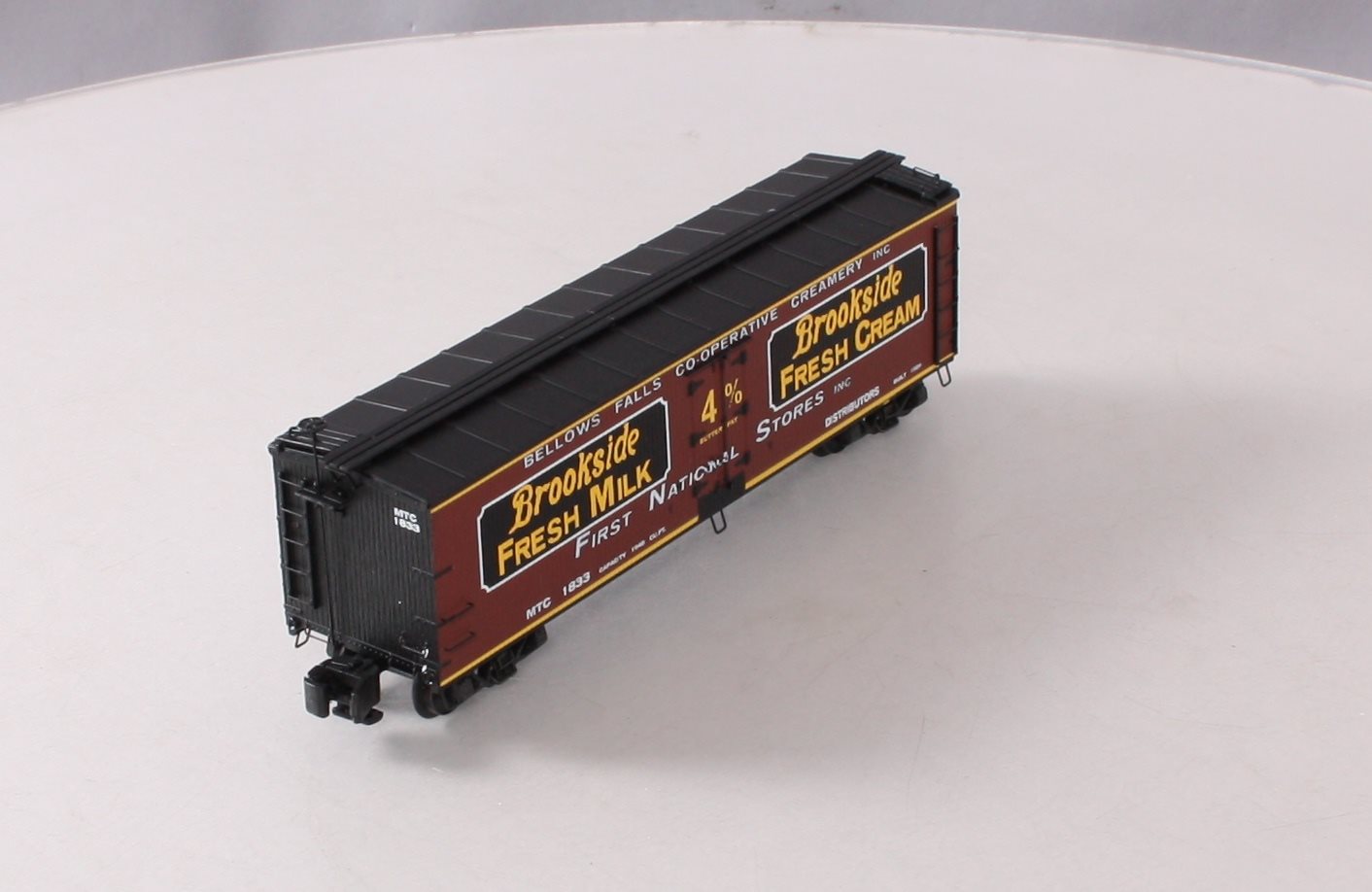 S-Helper Service 00658 S Gauge Brookside Milk Reefer #1833 LN/Box