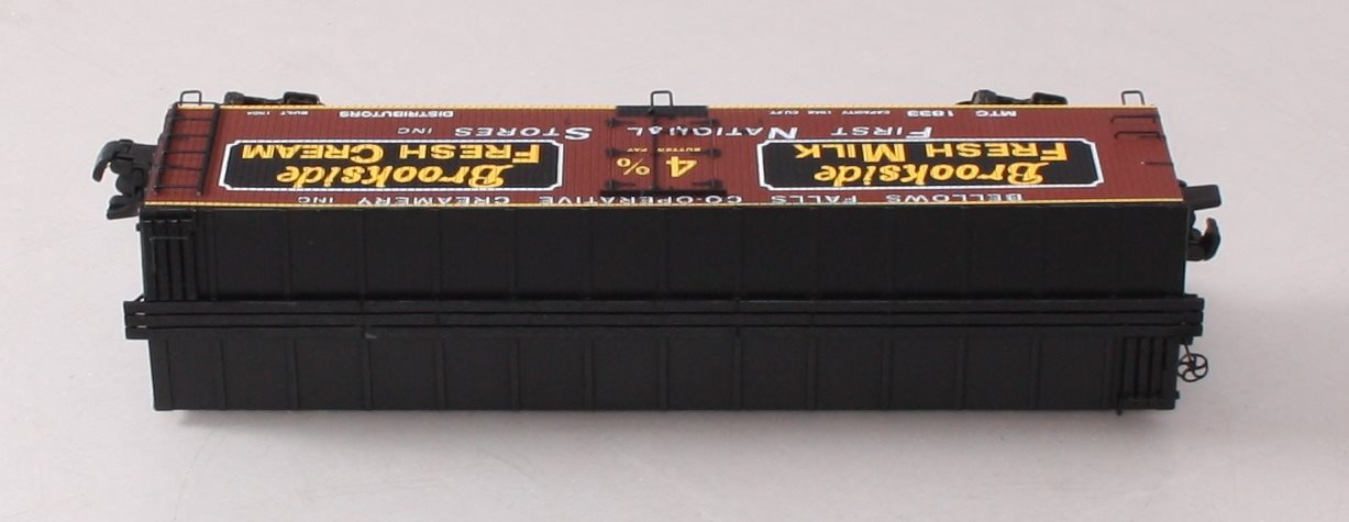 S-Helper Service 00658 S Gauge Brookside Milk Reefer #1833 LN/Box