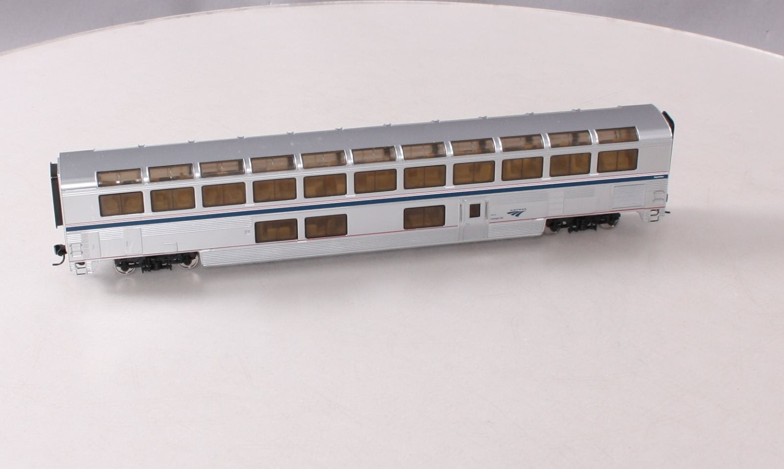 Walthers 932-16194 HO Scale Amtrak Superliner 1 Lounge Passenger Car LN/Box