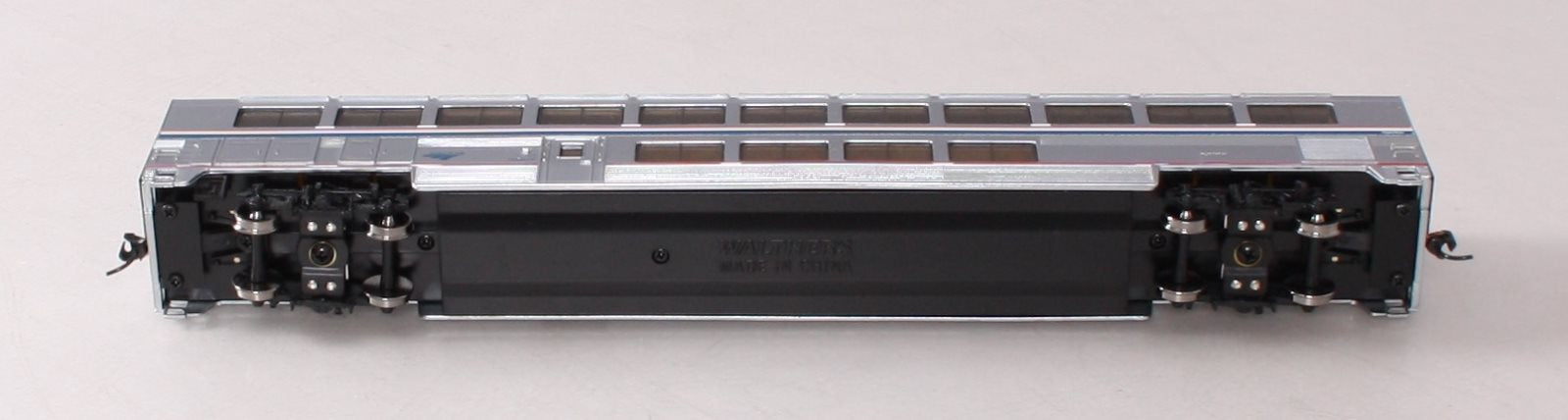 Walthers 932-16194 HO Scale Amtrak Superliner 1 Lounge Passenger Car LN/Box