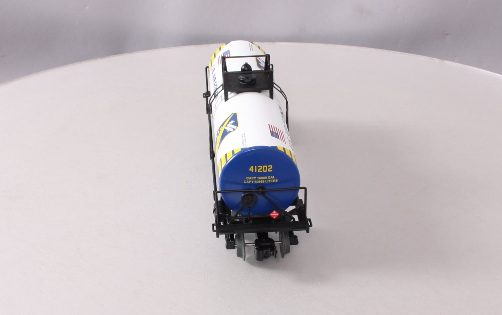 Lionel 2001450 O Gauge USAF Wright-Patterson Unibody Tank Car #41202 LN/Box