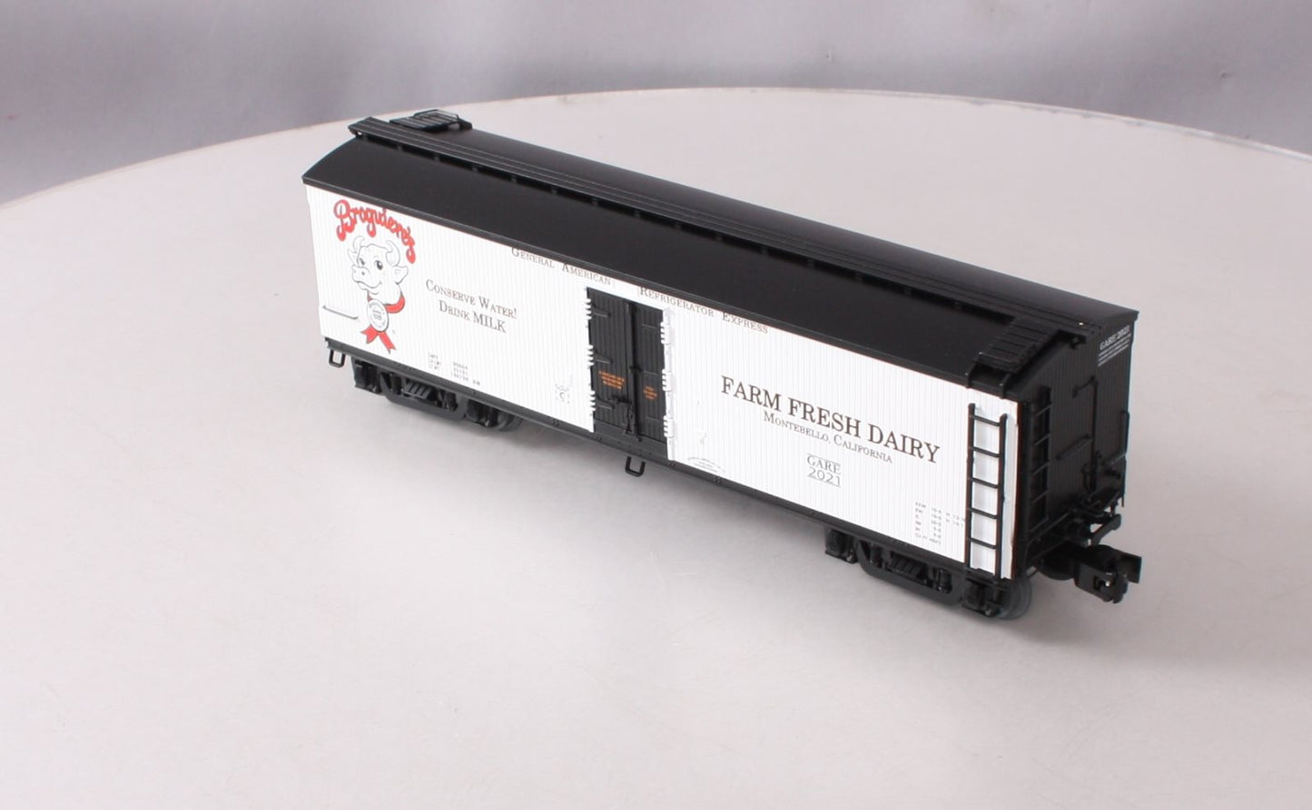 Lionel 2101150 O Gauge Broguieres Milk Car #2021 LN/Box