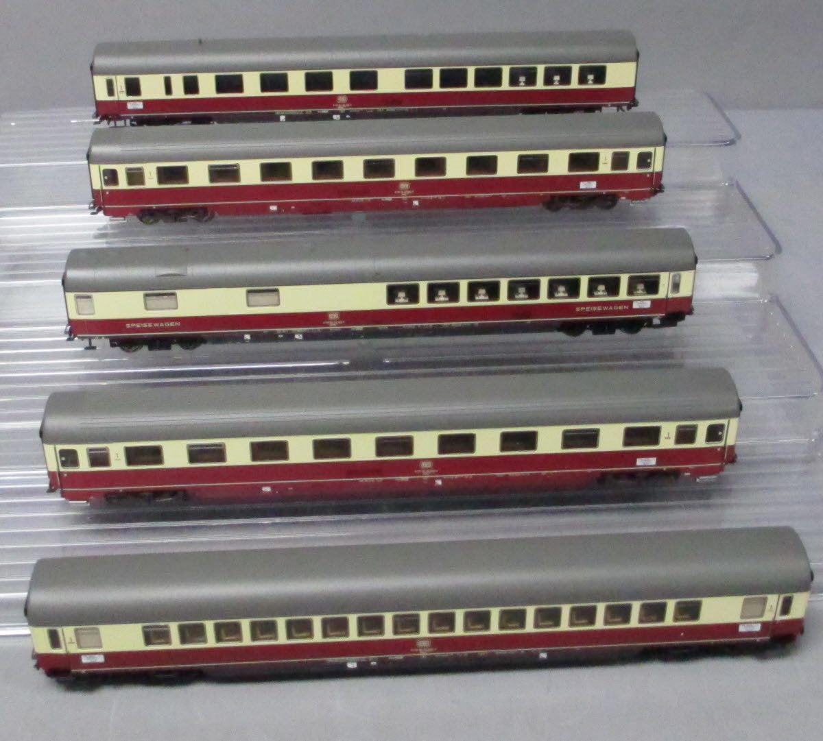 Trix 23475 HO TEE 32 Parsifal Express Train Passenger Set LN/Box