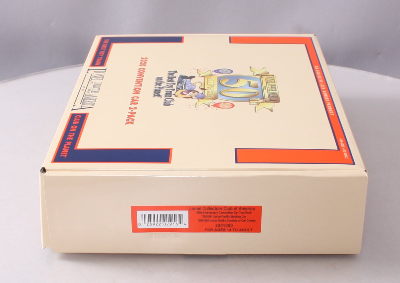 Lionel 2001090 O Gauge 50th Anniversary Union Pacific Convention Car 2-Pack MT/Box