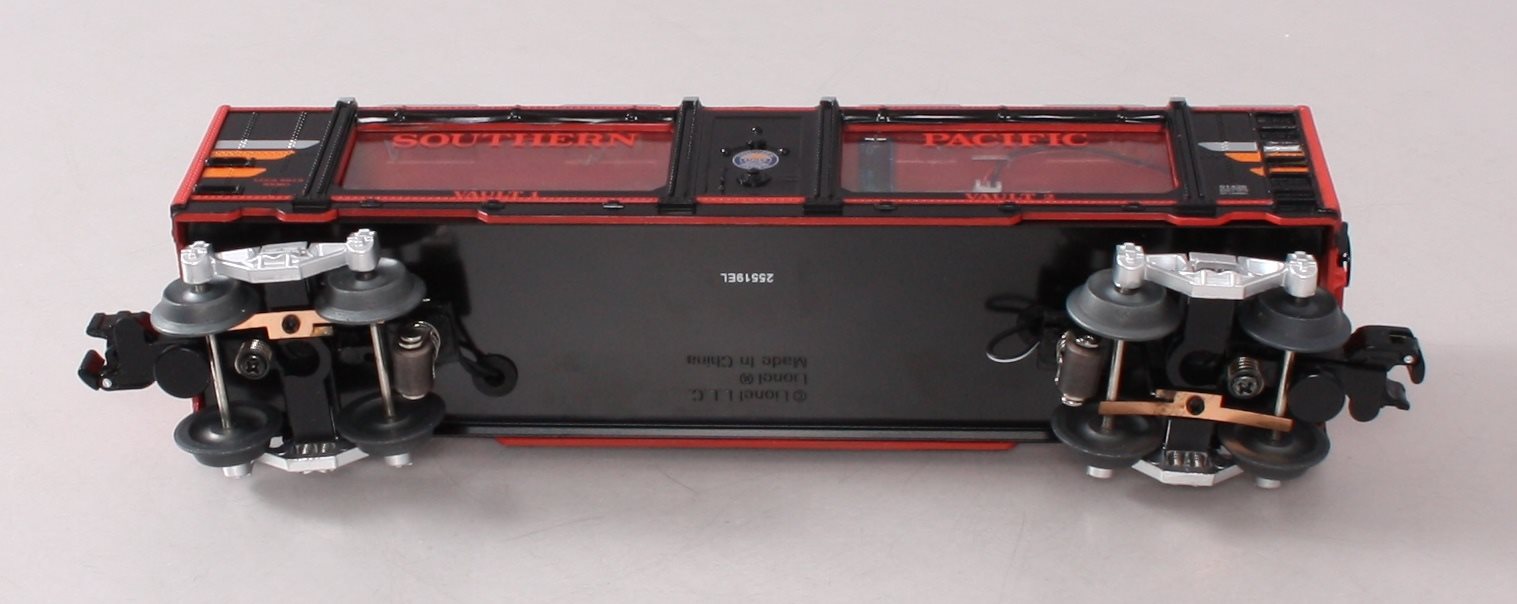 Lionel 1901430 O Gauge Southern Pacific Daylight MINT Car LCCA 2019 LN/Box