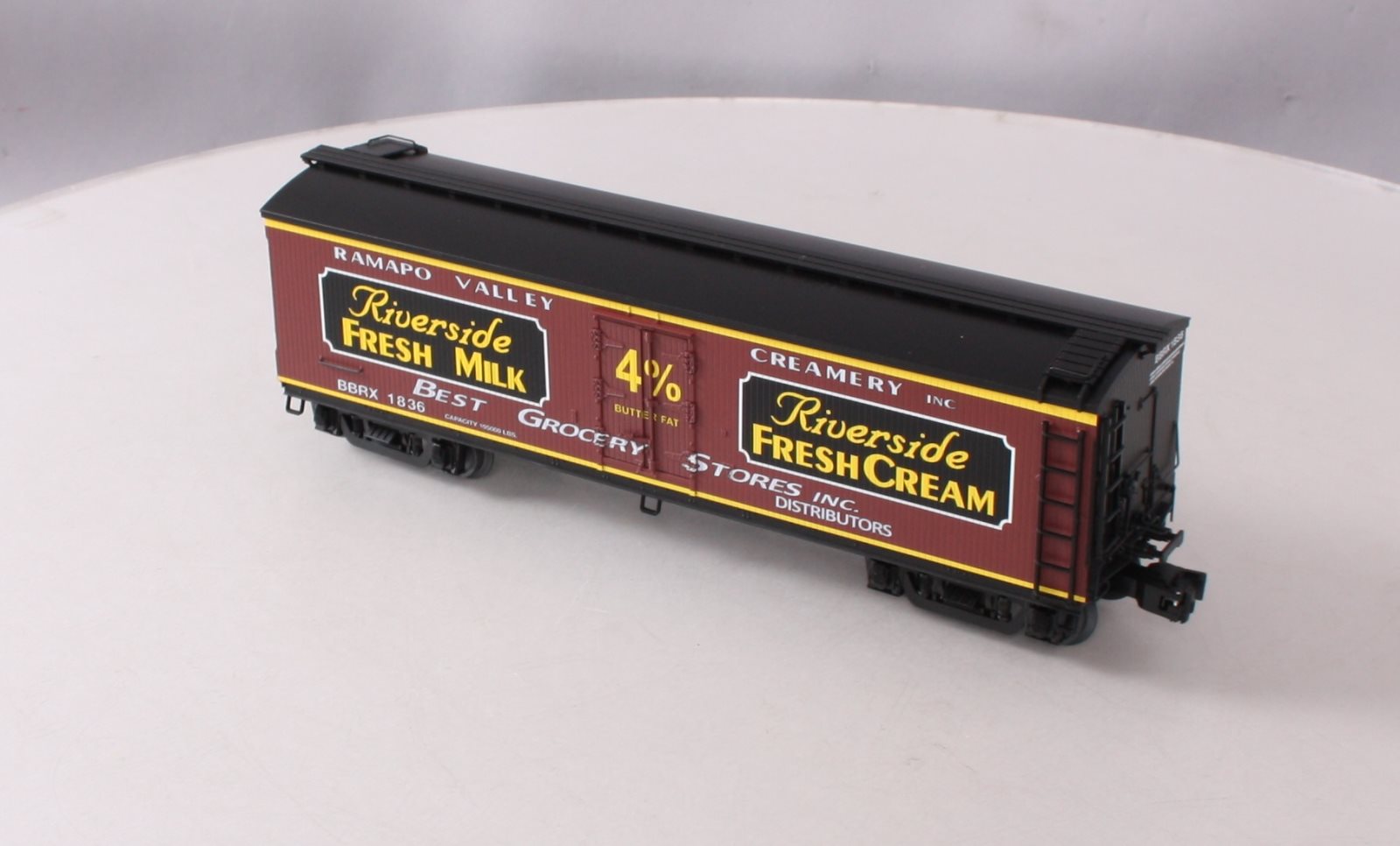 Lionel 658286 O Gauge METCA Riverside Milk Car #1836 LN/Box