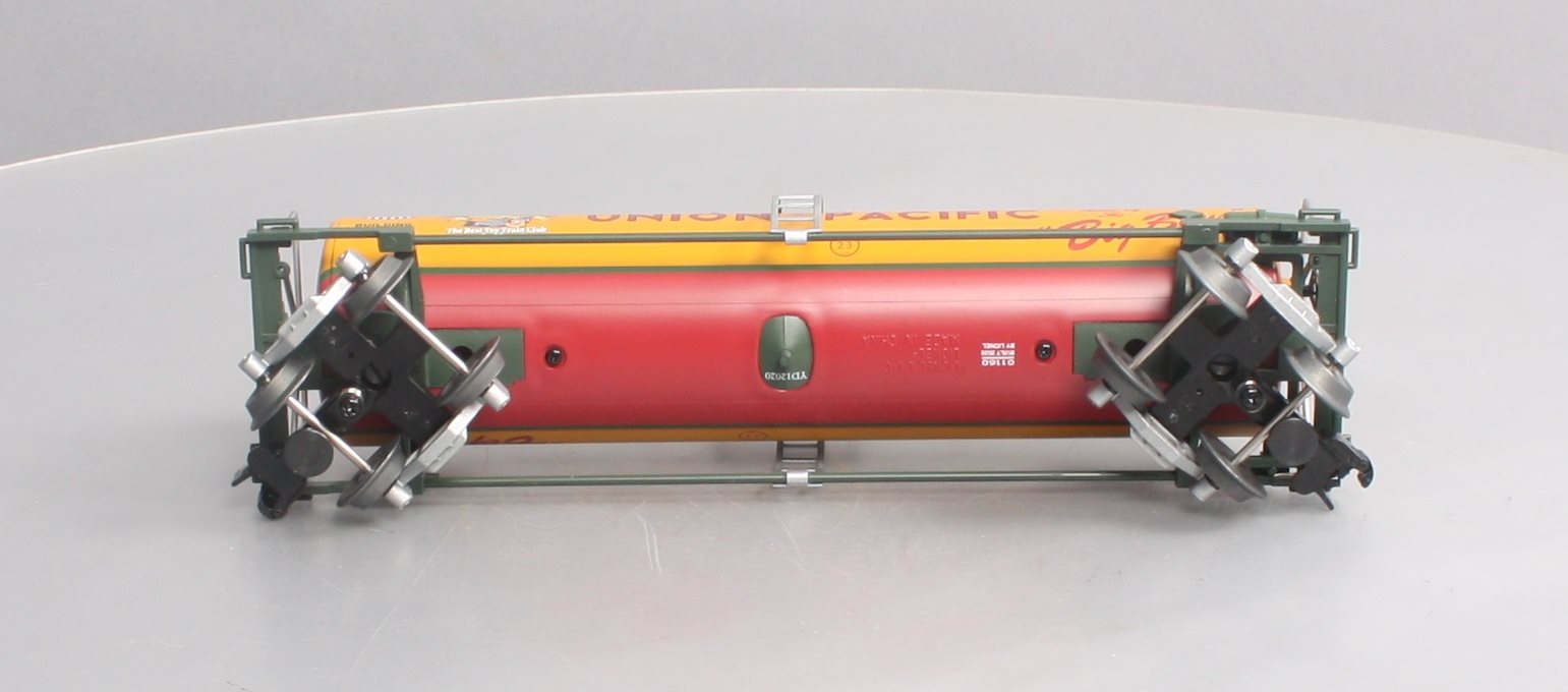 Lionel 2001160 O Gauge Union Pacific 50th Anniversary Unibody Tank Car LN/Box