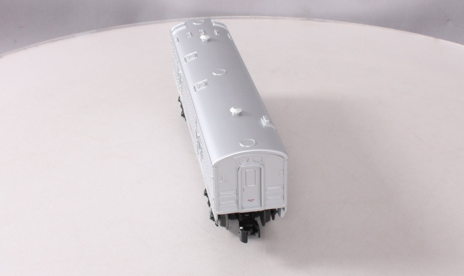 Lionel 6-52464 O Lionel Lines Illuminated Baggage Car #2437 NIB
