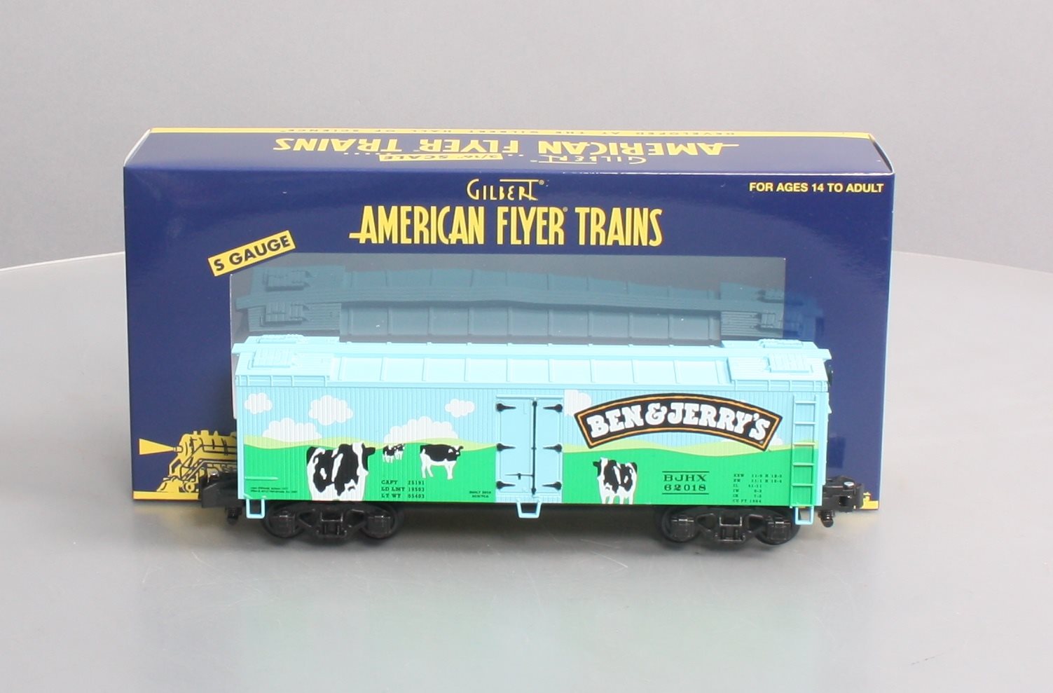 American Flyer 6-44150 S Gauge Ben & Jerry's Woodsided Reefer TCA Ex. #62018 MT/Box