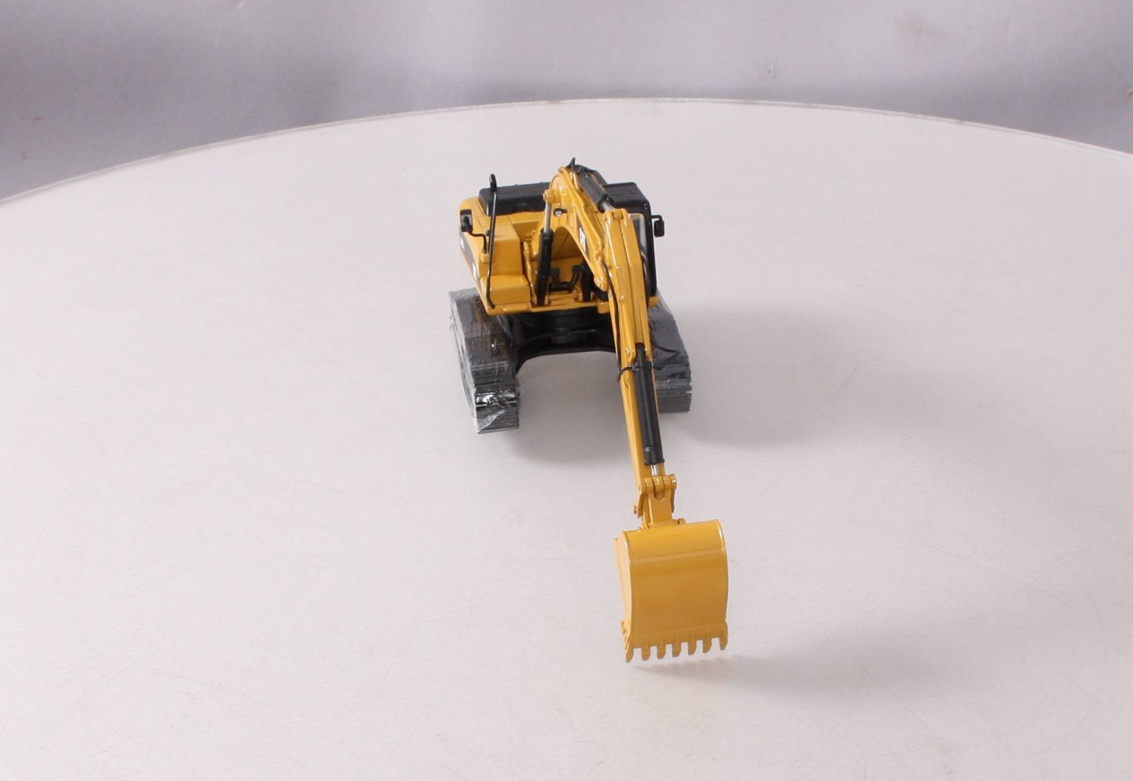 Tonkin Replicas TR20001 1:50 Die Cast 340D Caterpillar Track Excavator