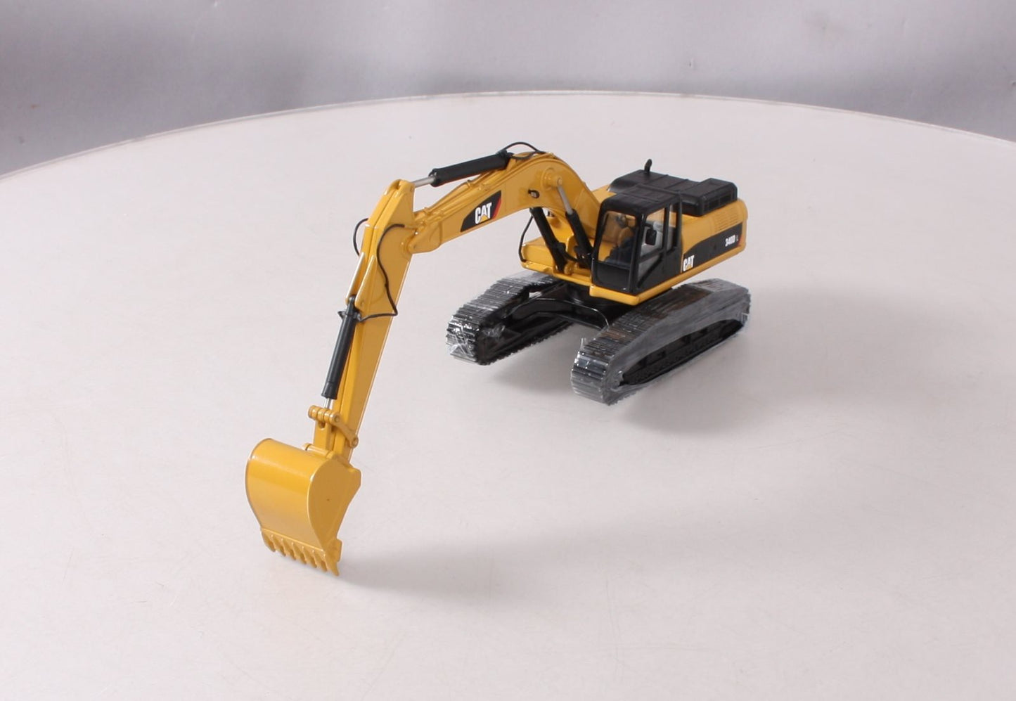 Tonkin Replicas TR20001 1:50 Die Cast 340D Caterpillar Track Excavator