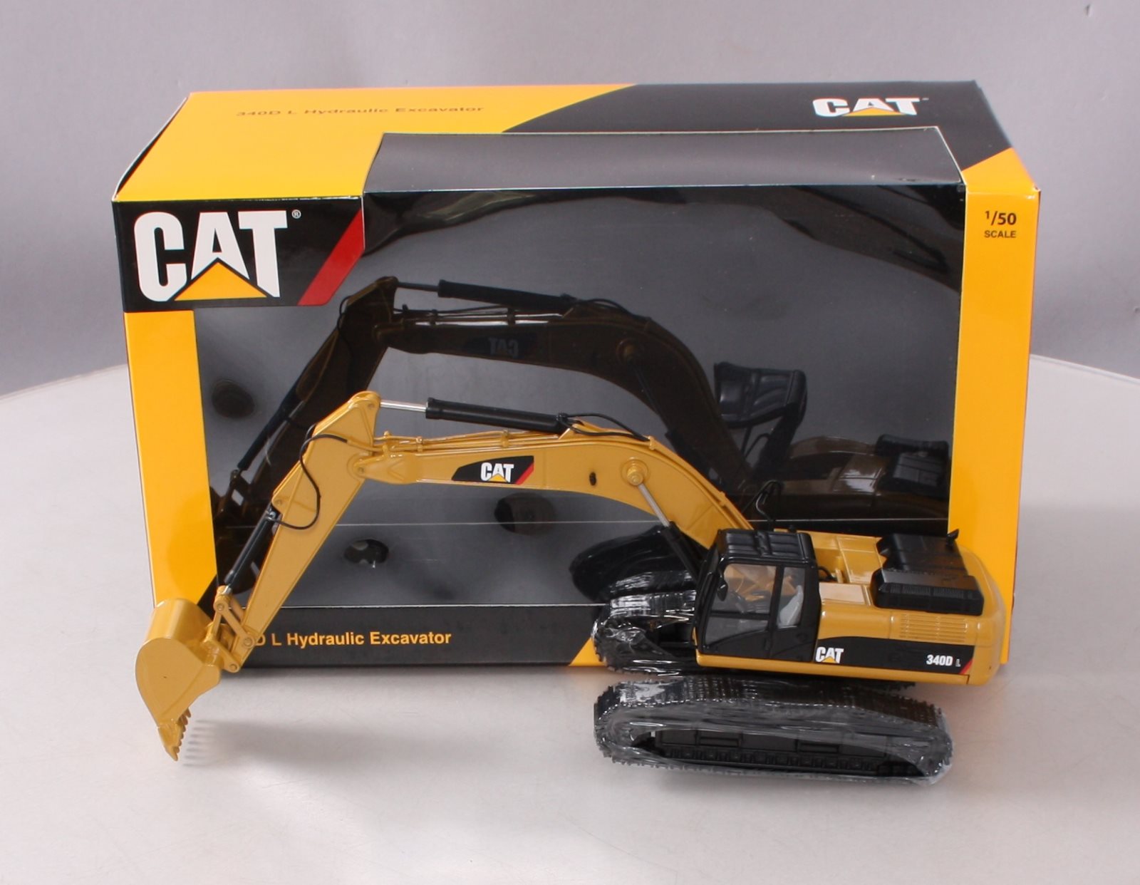 Tonkin Replicas TR20001 1:50 Die Cast 340D Caterpillar Track Excavator