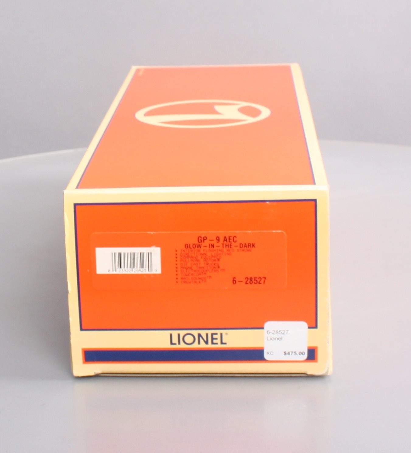 Lionel 6-28527 O Gauge AEC GP-9 (Glow in the Dark) Diesel Locomotive #2001 LN/Box