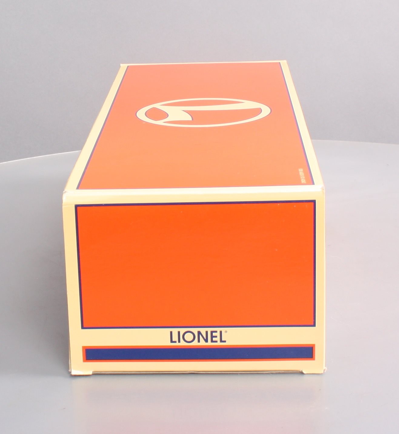 Lionel 6-28527 O Gauge AEC GP-9 (Glow in the Dark) Diesel Locomotive #2001 LN/Box
