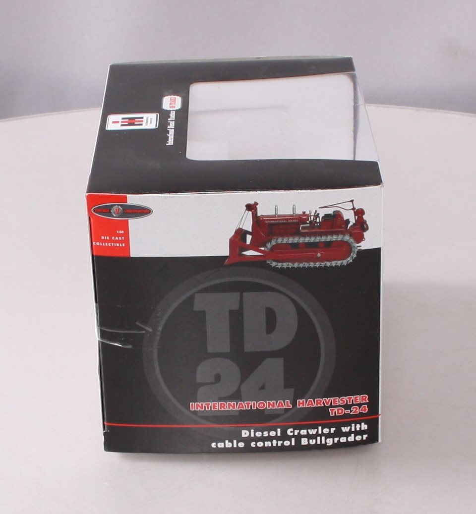 Spec Cast ZJD-1574 1:50 International TD-24 Diesel Crawler 