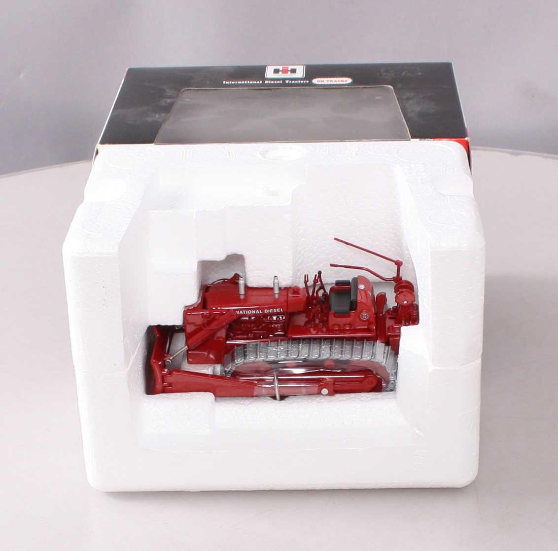 Spec Cast ZJD-1553 1:50 Diecast Intl. TD-24 Diesel Crawler w/Hydraulic Blade LN/Box