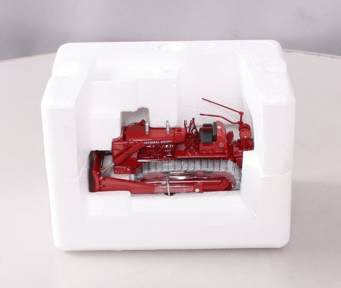 Spec Cast ZJD-1553 1:50 Diecast Intl. TD-24 Diesel Crawler w/Hydraulic Blade LN/Box