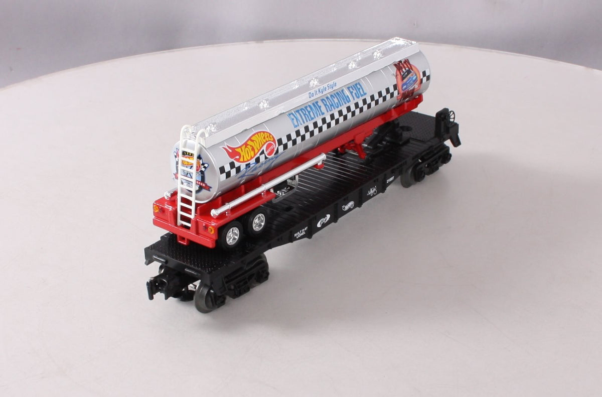 Lionel 6-52130 O Gauge Hot Wheels TOFC Flatcar w/ Fuel Tanker NIB