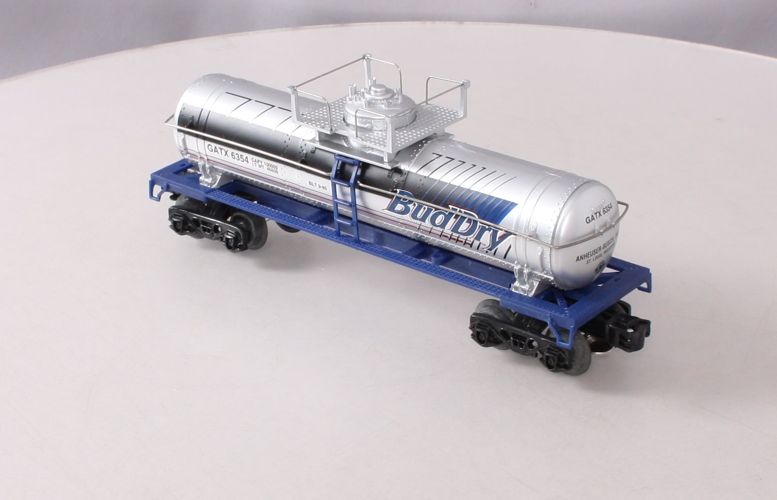 Anheuser-Busch k-6354 O Gauge Bud Dry Single Dome Tank Car EX/Box